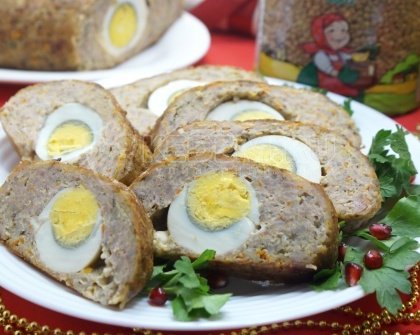 Мясной рулет «Праздничный»