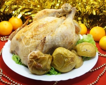 Курица с яблоками в духовке